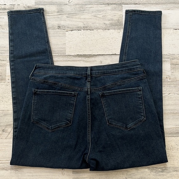 COPY - Mid-Rise Rockstar Super-Skinny Jeans - Picture 2 of 5